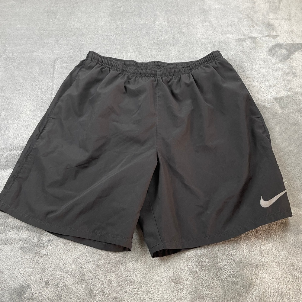 Nike Mens Dri-FIT Running Shorts Black Silver Swoosh Size Large 7 Inch Inseam